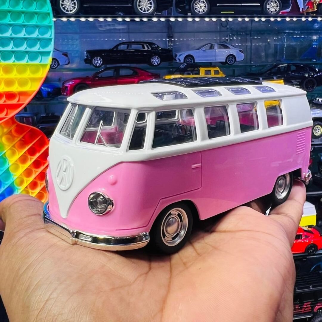 Volkswagen T1 Bus, Official Licensed Product Car Alloy vehicle Die cast Metal 1:32 Scale Gift Hobby Collection Car